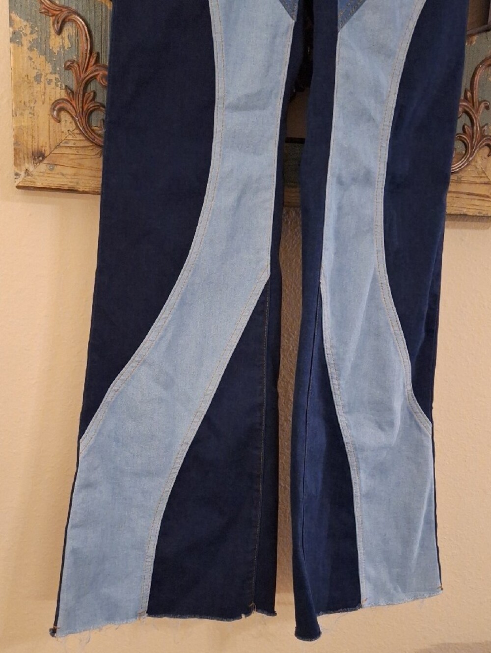 Fashion Nova Two-Tone Blue Patchwork Flare Jeans. Size 3 - Picture 8 of 11